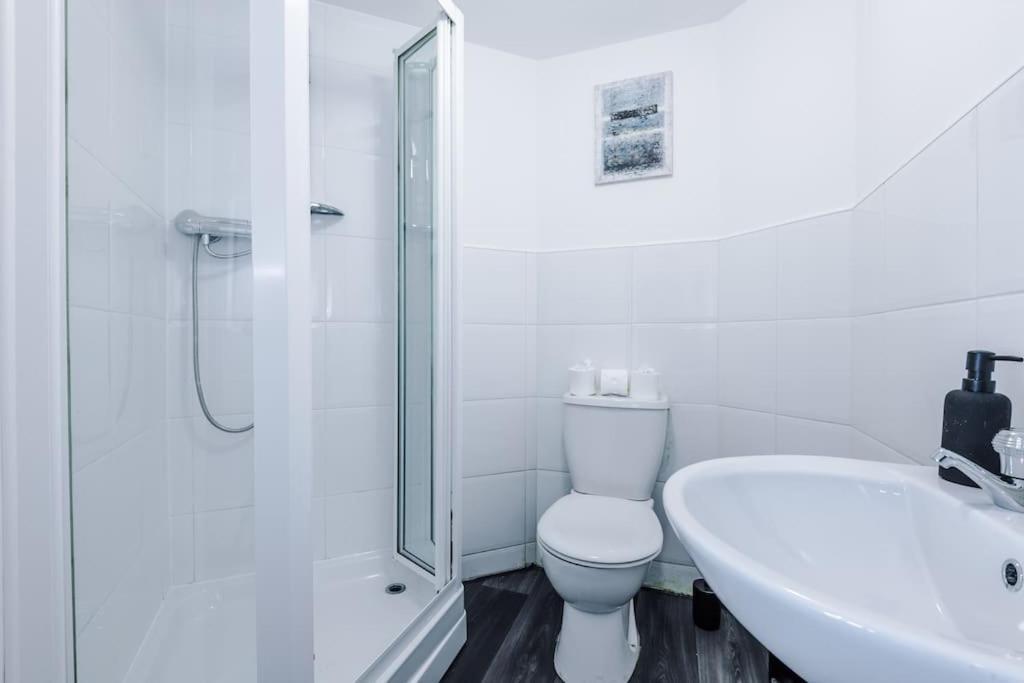 Apartment The Salford Luxe By Parydise - 2-bed City-view Gem - Business-ready, Leisure-friendly