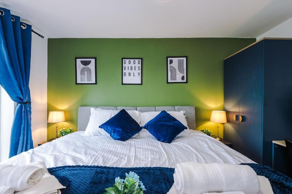 Apartment The Salford Luxe By Parydise - 2-bed City-view Gem - Business-ready, Leisure-friendly